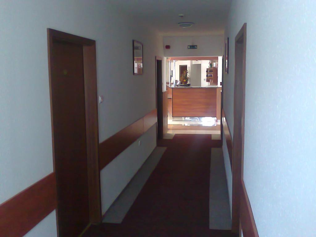 Hôtel Pontis à Biatorbágy Chambre photo